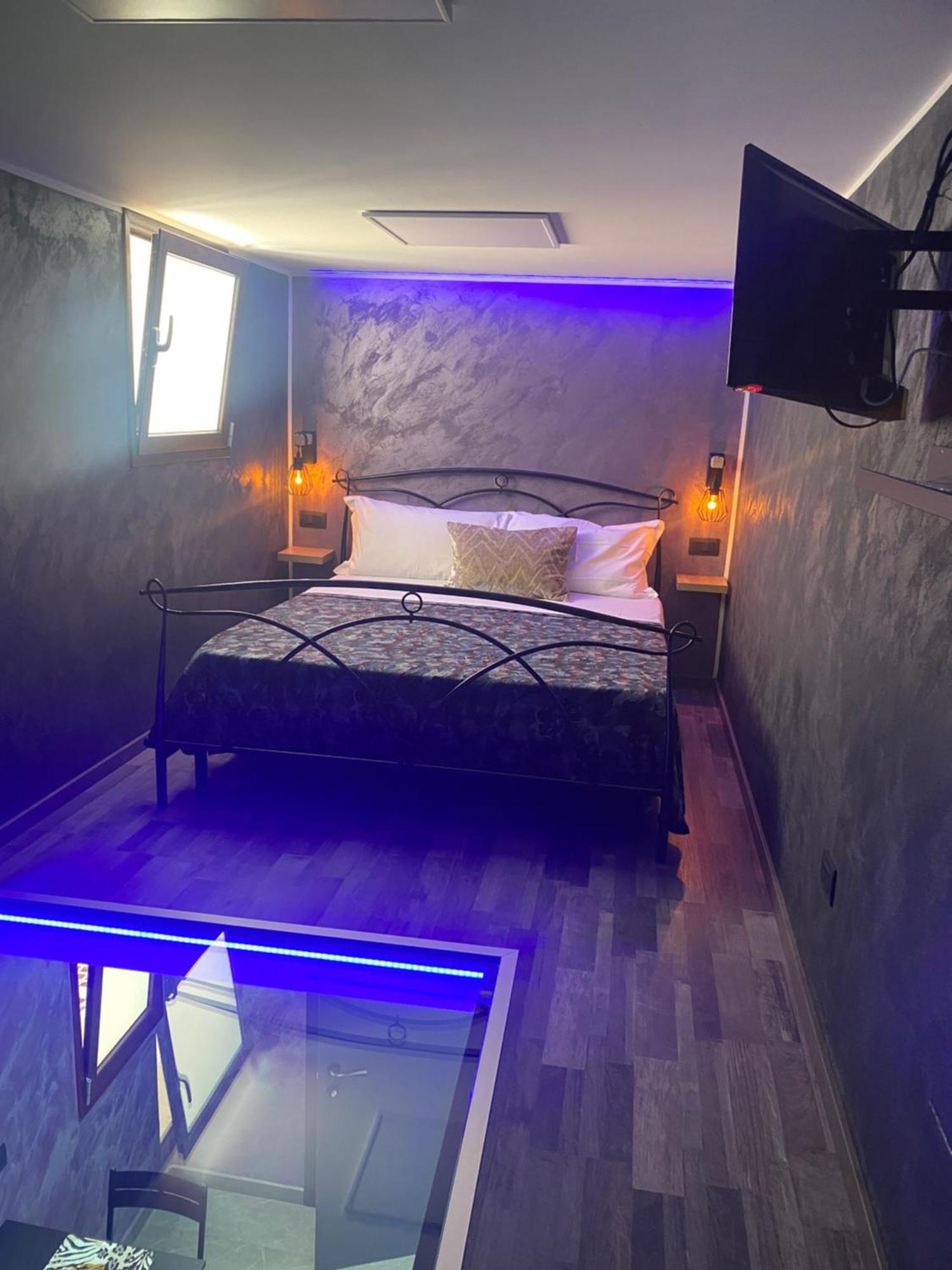 Il Cortiletto28 Rooms & House Syracuse Exterior photo